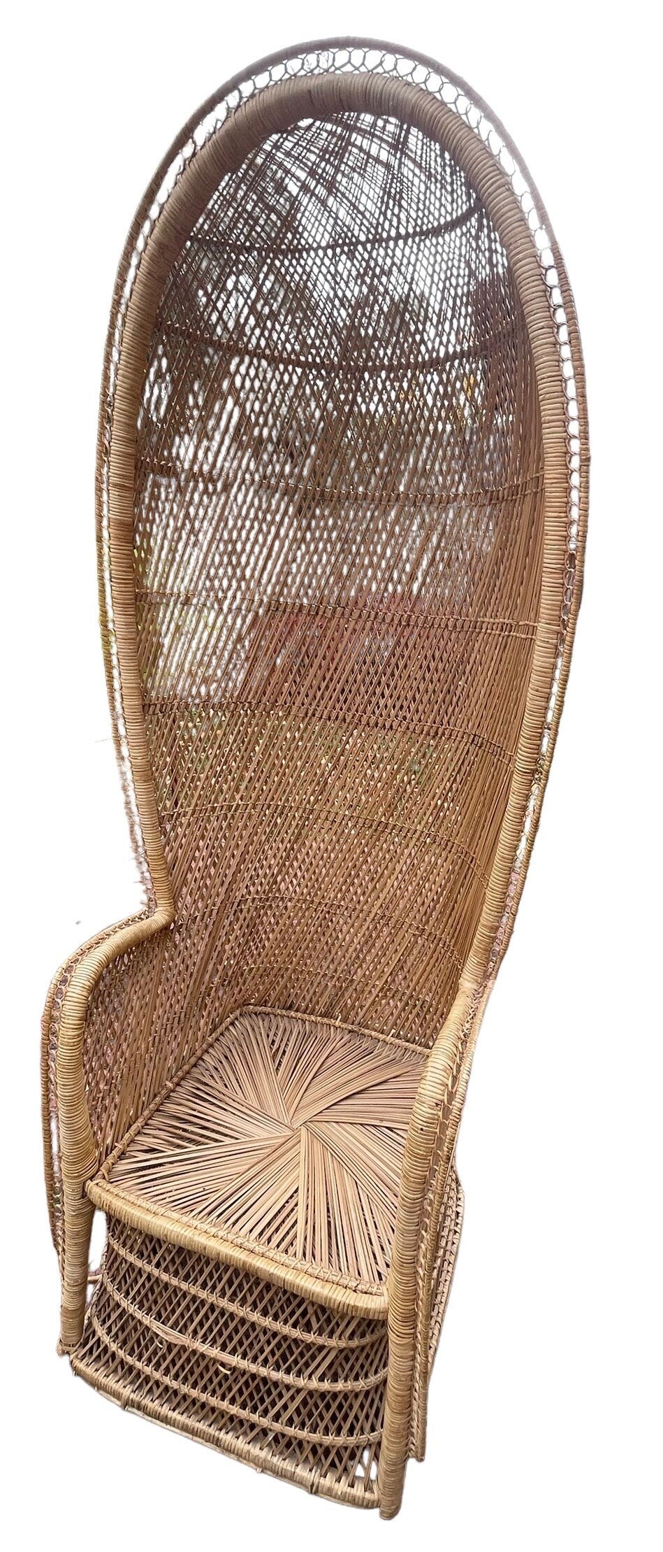Vintage Porter Style Peacock Chair Boho Accent Chair Wicker Canopy Peacock Hooded Wiccker Throne Peacock Accent Chair