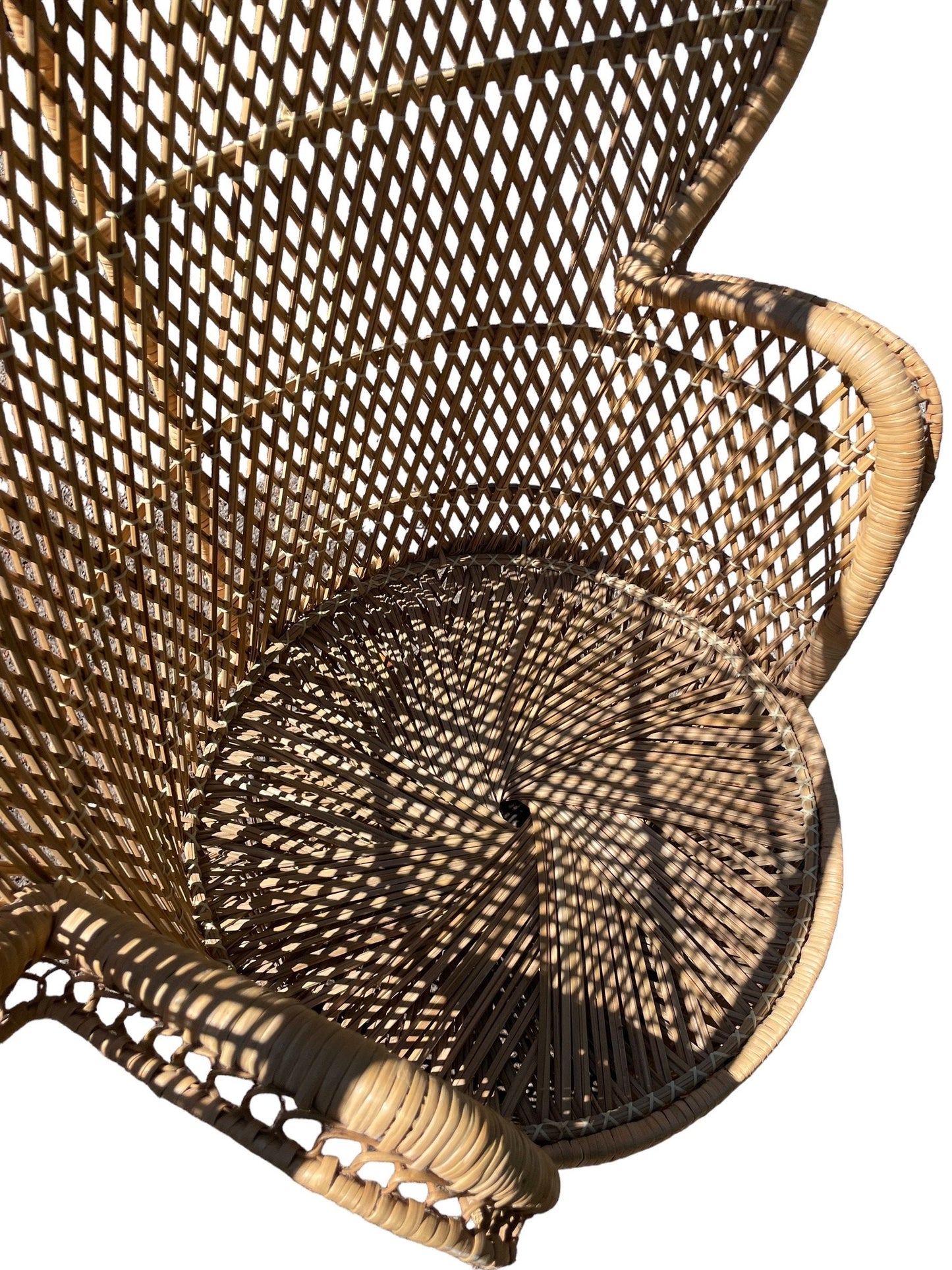 Iconic Peacock Chair Bohemian Wicker Emanuelle Peacock Chair Balloon Back Armchair Palm Beach Vintage Charm
