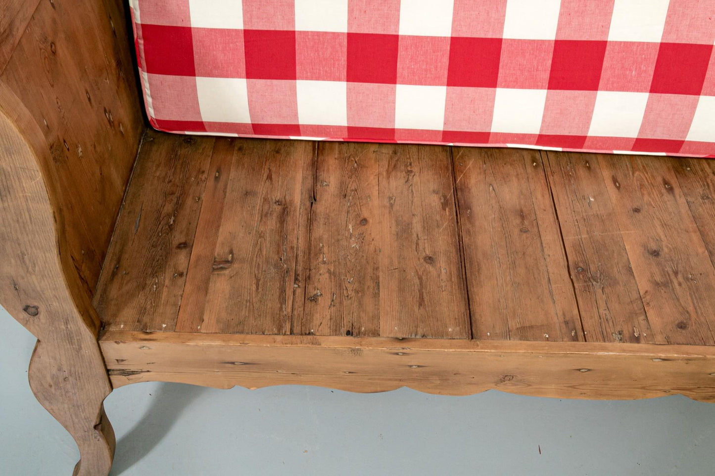 Settle Bench Rustic American Entry Bench Classic American Settle Bench for Mudroom Entryway Seating